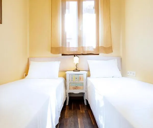 Maritime * خانيا